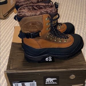COPY - Men’s Sorel Conquest boots